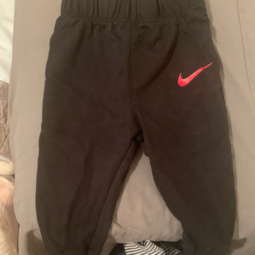 Toddler size 9months Nike pants